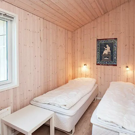 Holiday home Two-bedroom Holiday In Borkop 12 *