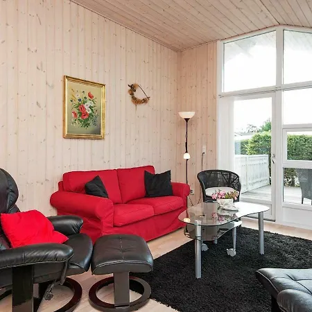 Two-bedroom Holiday In Borkop 12 * Egeskov (Syddanmark)